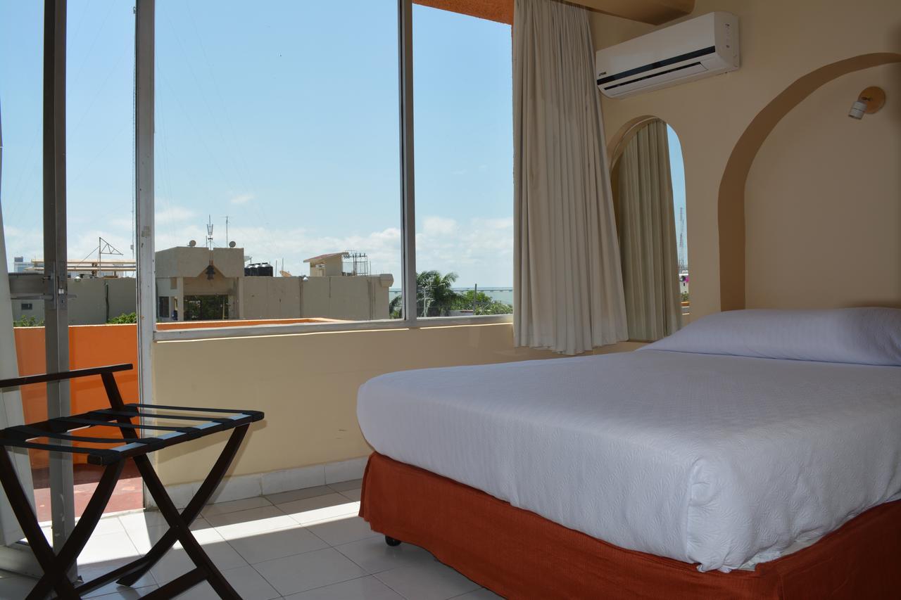 Hotel Del Parque Ciudad del Carmen Ngoại thất bức ảnh